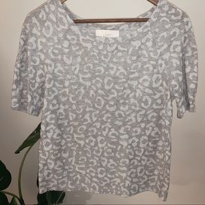 𝐋𝐎𝐅𝐓 Gray Cheetah Print T-Shirt